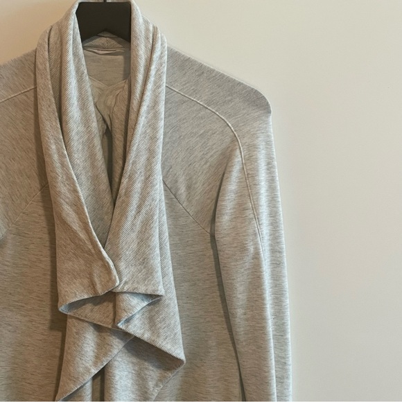 Athleta | Gray Studio Wrap Magnetic Closure Cardigan | XS - Picture 7 of 11